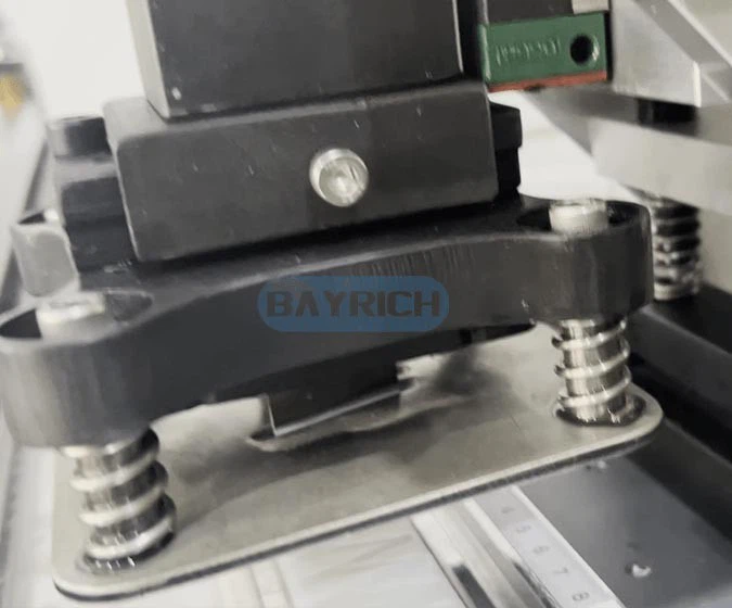Manual punch finger machine